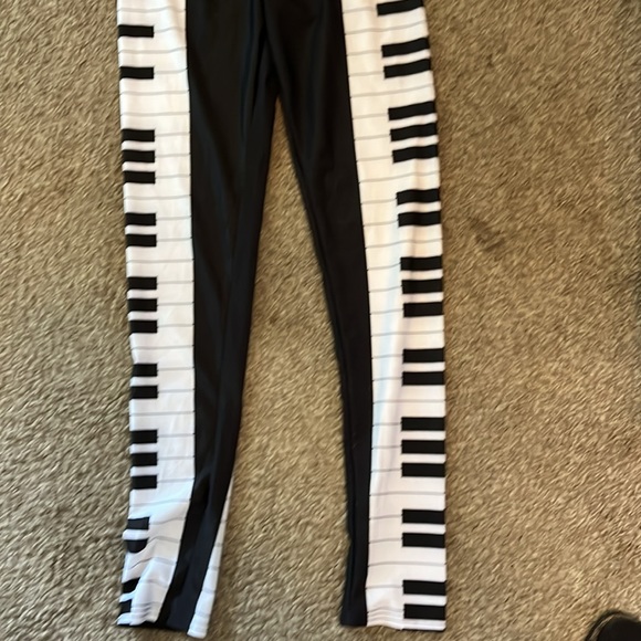 Piano keys Leggings Size small - Picture 6 of 6